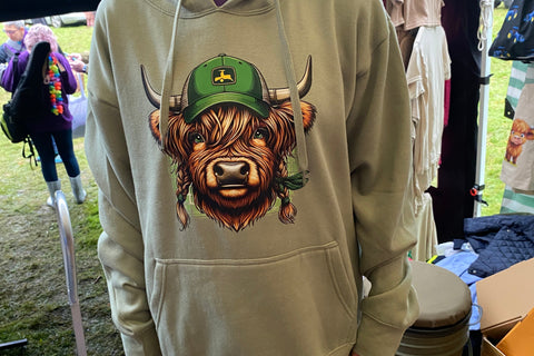 Highland Cow girl & boy face wearing cap kids Hoodie