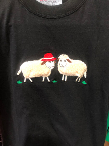 Sheep appliqué T Shirt 7/8