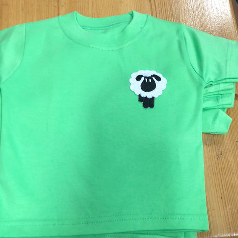 Baby sheep patch T shirt